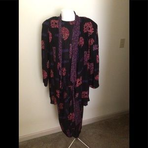 Three Piece Set w Black, Purple & Pink Design